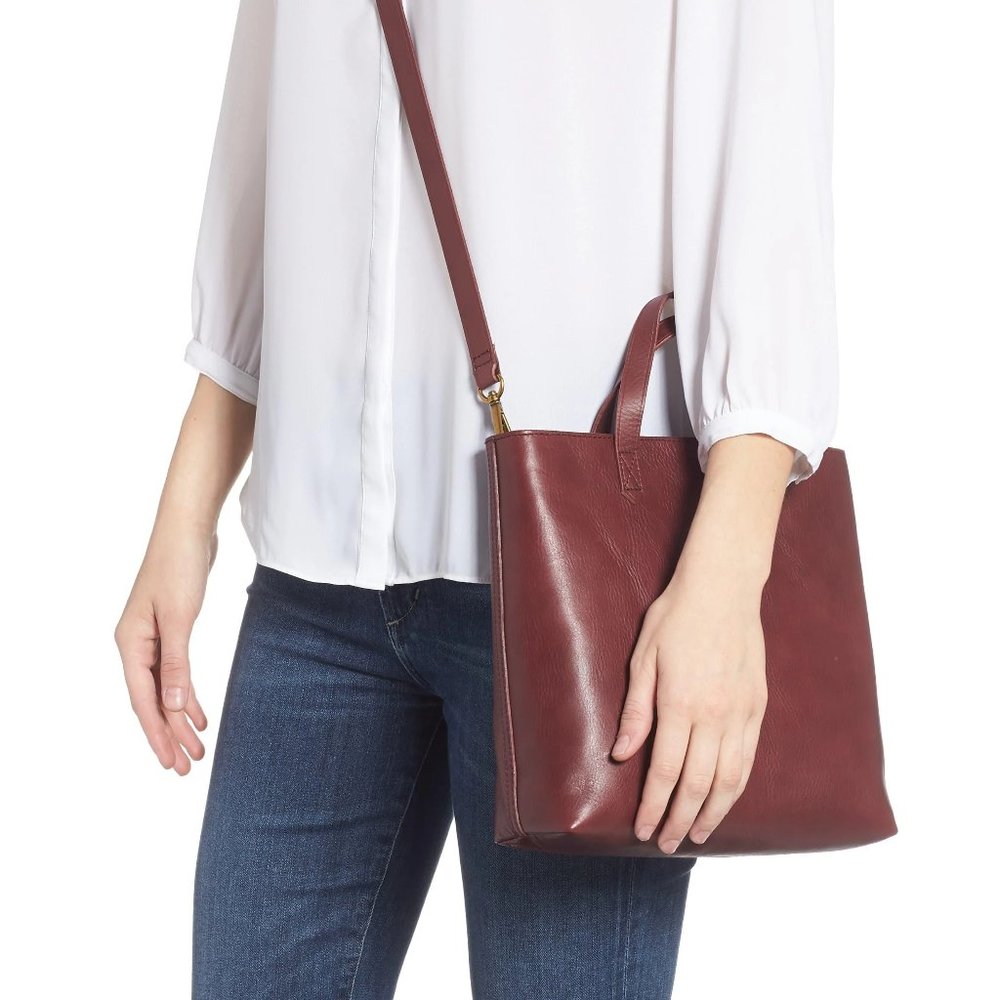 Madewell The Zip-Top Transport Crossbody in Dark Cabernet